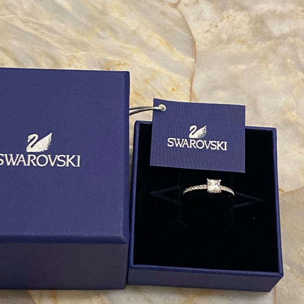 Swarovski Silver Ring  S 55/7